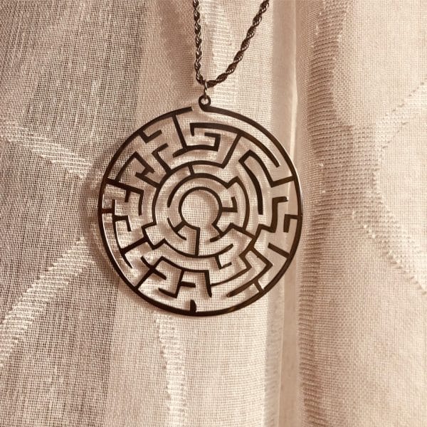 Labyrinth Necklace – Minimalist Maze Pendant, Symbol of Journey & Inner Path, Gift for her